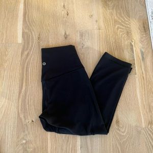Lululemon align cropped size 6